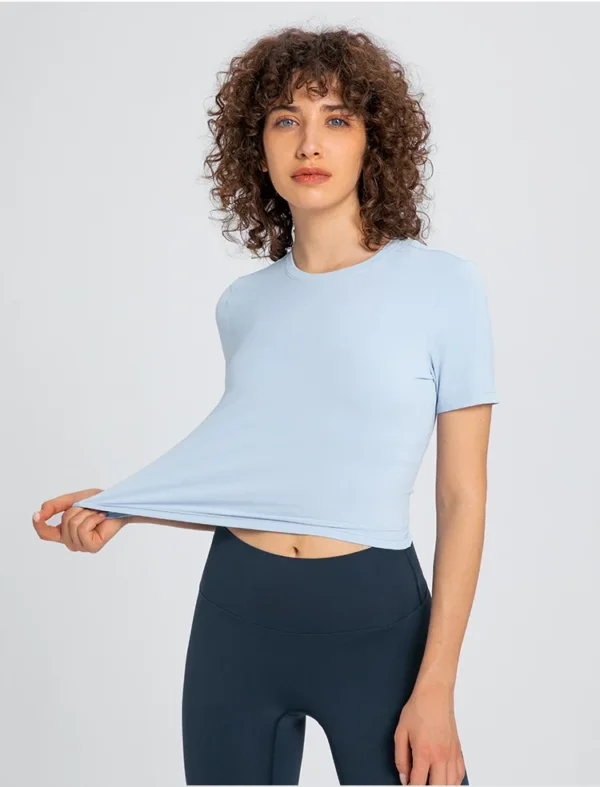 Flowing YOGA Outfits Top Women Gym Shirts Women's Short Sleeve Top Yoga Fitness Sport Crop T-shirt Sportswear Outdoor Leisure Womens Clothing